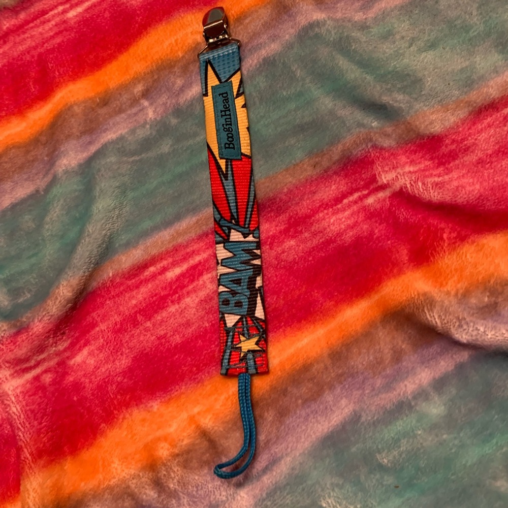 pacifier clip